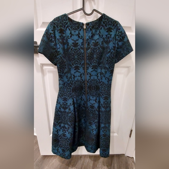 Vince Camuto Dress - Picture 5 of 5